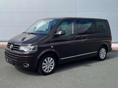 Second-hand VW T5 Highline 179 CP (131 kW) 2013 Dark wood perleffekt Van