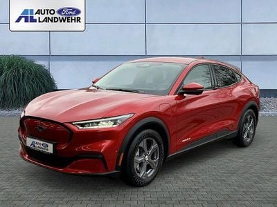 Gebraucht Ford Mustang Mach-E Basis 197 kW (269 PS) 2022 Rot SUV