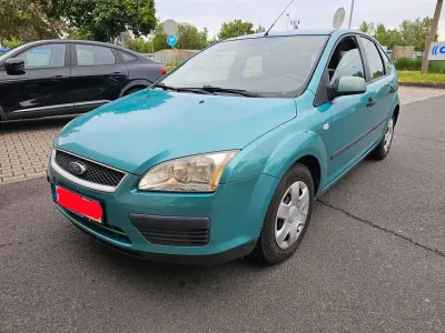 Gebraucht Ford Focus 101 PS (74 kW) 2008 Grün Limousine