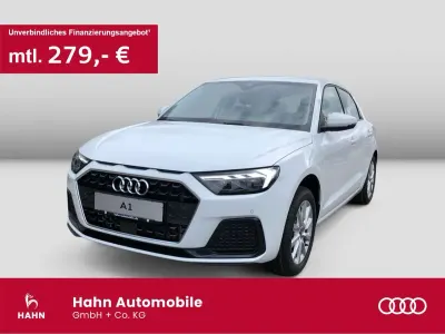 Gebraucht Audi A1 Advanced Plus 116 PS (85 kW) 2026 Gletscherweiß metallic SUV