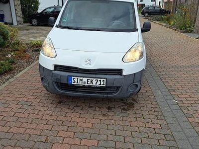 Begagnad Peugeot Partner Tepee Allure 114 HK (83 kW) 2013 Vit Minibuss