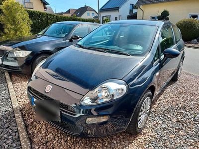 Gebraucht Fiat Punto 69 PS (50 kW) 2014 Blau Kleinwagen