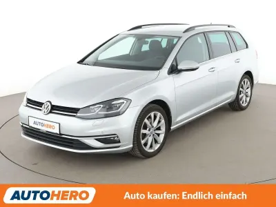 Gebraucht VW Golf VII Highline 150 PS (110 kW) 2020 Silber Kombi