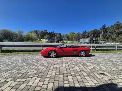 Usata Ferrari Mondial 300 CV (220 kW) 1989 Rosso Cabrio