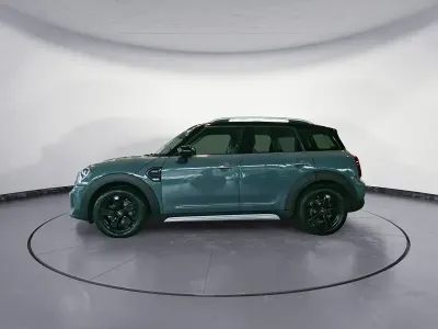 Gebraucht Mini Cooper Countryman Classic 136 PS (100 kW) 2022 Sage green metallic SUV