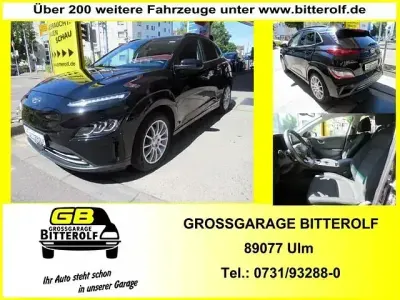 Gebraucht Hyundai Kona Trend 100 kW (136 PS) 2023 Schwarz SUV