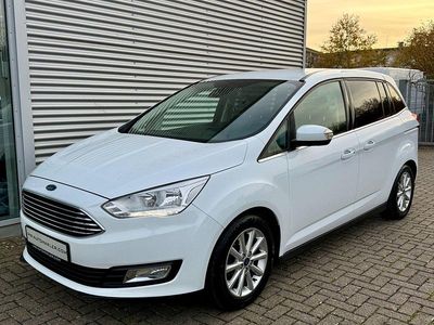 Weiß Gebraucht 2019 Ford Grand C-Max Titanium Van / Kleinbus | 10.890 € (Fairer Preis)