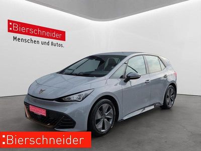 Grau Gebraucht 2023 Cupra Born Kleinwagen | 24.950 € (Fairer Preis)