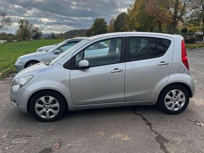 Opel Agila