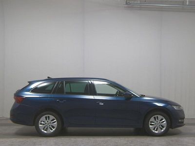 Usata Skoda Octavia Ambition 150 CV (110 kW) 2022 Blu Station wagon