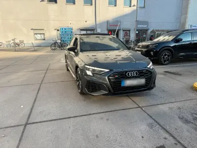 Gebraucht Audi S3 309 PS (227 kW) 2021 Grau Limousine