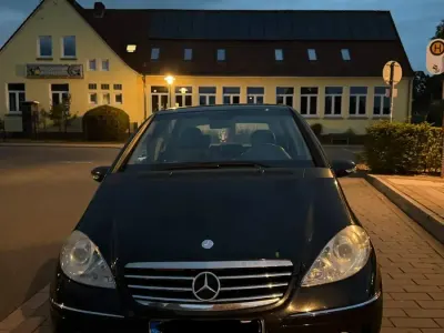 Gebraucht Mercedes A150 95 PS (69 kW) 2005 Schwarz Kleinwagen