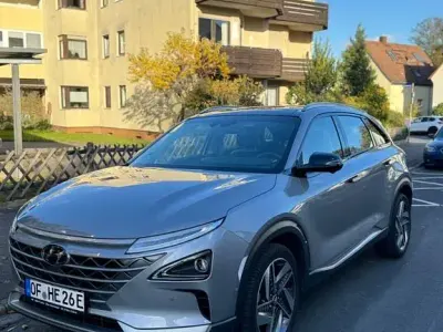 Gebraucht Hyundai Nexo 163 PS (119 kW) 2022 Silber SUV