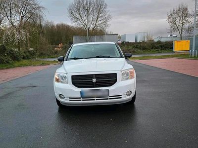 Gebraucht Dodge Caliber 160 PS (117 kW) 2011 Weiß Kleinwagen