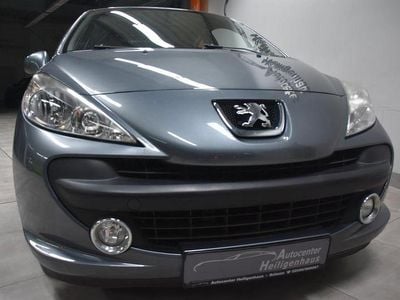 Gebraucht Peugeot 207 Urban Move 73 PS (53 kW) 2009 Grau Kleinwagen