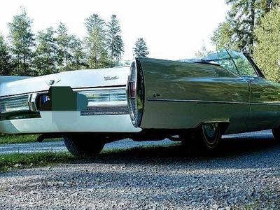 Weiß Gebraucht 1968 Cadillac Deville Limousine | 18.000 €