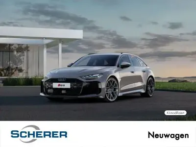 Neu Audi RS5 Ambiente 639 PS (469 kW) 2026 Plateaugrau metallic (metallic) Kombi