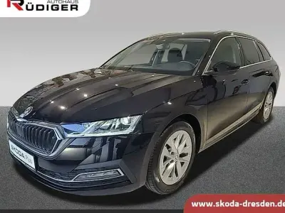 Gebraucht Skoda Octavia 150 PS (110 kW) 2020 Schwarzmagic perleffekt Kombi