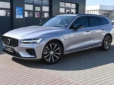 Gebraucht Volvo V60 Plus 349 PS (256 kW) 2025 Silber Kombi