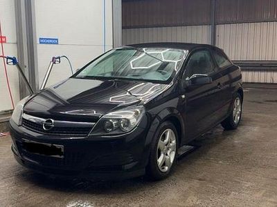 Gebraucht Opel Astra GTC 90 PS (66 kW) 2008 Schwarz Coupé