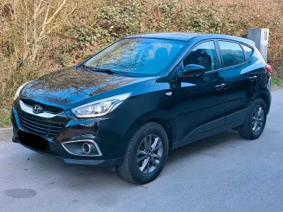 Gebraucht Hyundai ix35 136 PS (100 kW) 2015 Schwarz SUV