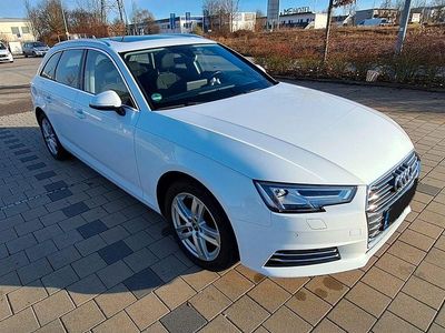 Weiß Gebraucht 2016 Audi A4 Sport Kombi | 18.750 € (Fairer Preis)