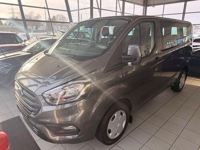Grau Gebraucht 2020 Ford Transit Custom Trend Van / Kleinbus | 25.499 € (Etwas zu teuer)