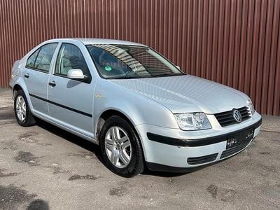 Gebraucht VW Bora 105 PS (77 kW) 1999 Grau Limousine