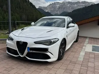 Gebraucht Alfa Romeo Giulia Quadrifoglio 510 PS (375 kW) 2020 Weiß Limousine