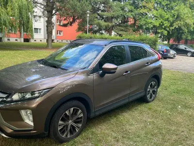 Gebraucht Mitsubishi Eclipse Cross 163 PS (119 kW) 2020 Braun SUV