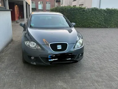 Gebraucht Seat Leon 102 PS (75 kW) 2008 Grau Kleinwagen