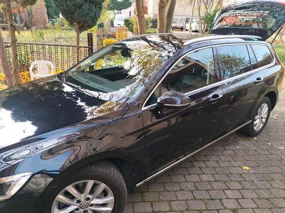 Schwarz Gebraucht 2019 VW Passat Highline Kombi | 18.500 € (Etwas zu teuer)