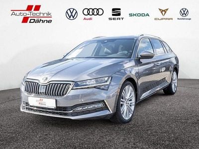 Gebraucht Skoda Superb LAURIN & KLEMENT 200 PS (147 kW) 2023 Grau Kombi