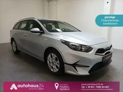 Gebraucht Kia Ceed Edition 7 101 PS (74 kW) 2023 Silber Kleinwagen