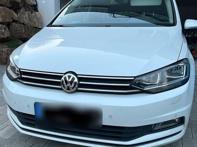 Usata VW Touran 150 CV (110 kW) 2017 Bianco Monovolume