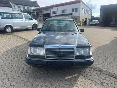 Gebraucht Mercedes E300 179 PS (131 kW) 1990 Grau Limousine