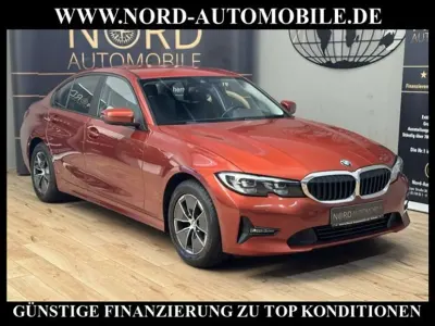 Gebraucht BMW 318 Advantage 150 PS (110 kW) 2021 Orange Limousine