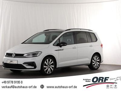 Pure white Gebraucht 2020 VW Touran Highline Van / Kleinbus | 28.690 € (Fairer Preis)