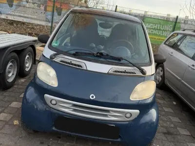 Używany Smart ForTwo Coupé 54 KM (39 kW) 2000 Niebieski Coupe