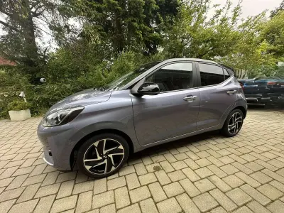 Gebraucht Hyundai i10 Prime 84 PS (61 kW) 2024 Blau Kleinwagen