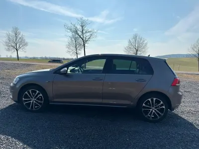 Używany VW Golf VII Edition 150 KM (110 kW) 2015 Szary Sedan/Limuzyna