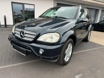 Gebraucht Mercedes ML55 AMG AMG 347 PS (255 kW) 2002 Blau SUV