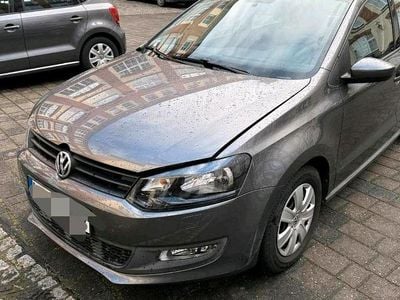 Usata VW Polo 75 CV (55 kW) 2010 Grigio Utilitaria