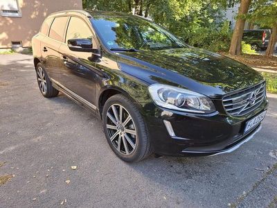 Schwarz Gebraucht 2017 Volvo XC60 Momentum SUV | 22.999 € (Fairer Preis)