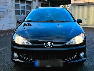 Gebraucht Peugeot 206 75 PS (55 kW) 2009 Schwarz Kleinwagen