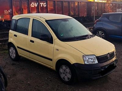 Gebraucht Fiat Panda 56 PS (41 kW) 2010 Gelb Kleinwagen