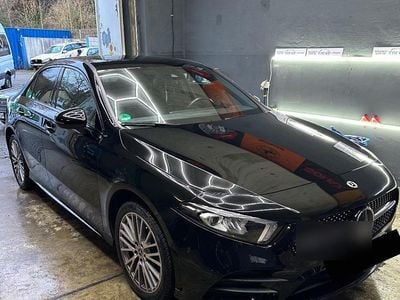 Gebraucht Mercedes A250 AMG line 218 PS (160 kW) 2021 Schwarz Limousine