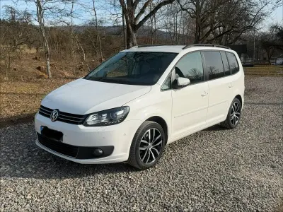 Gebraucht VW Touran 140 PS (102 kW) 2013 Weiß Van / Kleinbus