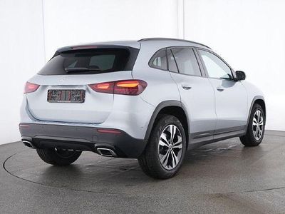 Mercedes GLA180