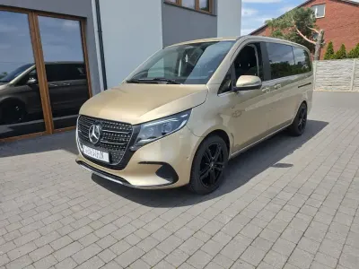 Gebraucht Mercedes V250 Exclusive 190 PS (139 kW) 2025 Gold Van / Kleinbus